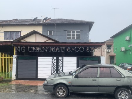Terrace House For Auction at Taman Teluk Gedung Indah
