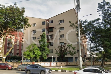 Condo For Auction at Teratai Mewah Condominium