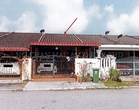 Terrace House For Auction at Taman Pertama