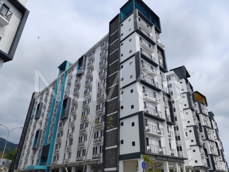 Apartment For Auction at Unisuites
