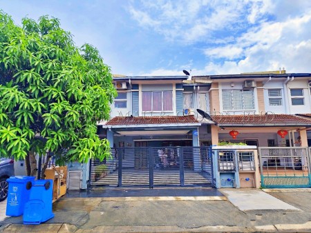 Terrace House For Auction at Kota Kemuning