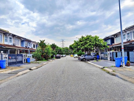 Terrace House for Auction