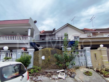Terrace House for Auction