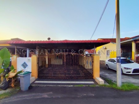 Terrace House For Auction at Taman Seri Impian