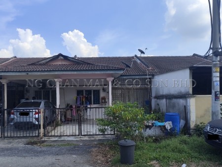 Terrace House for Auction