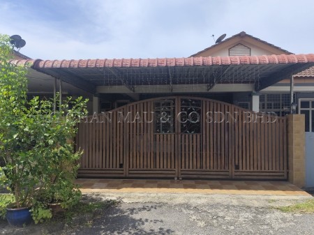 Terrace House For Auction at Bandar Amanjaya