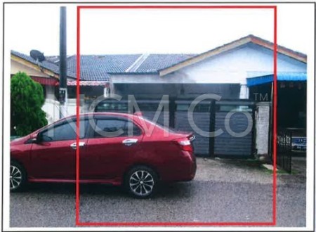 Terrace House For Auction at Kota Masai