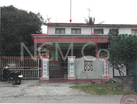 Terrace House For Auction at Seri Manjung