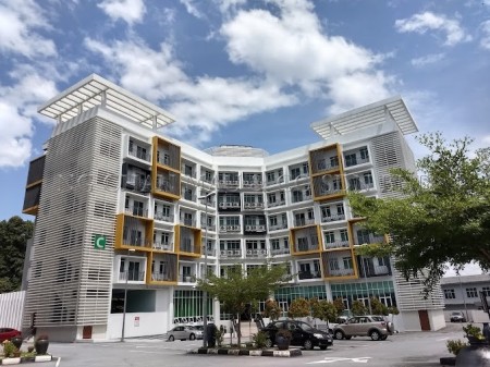 Serviced Residence For Auction at Taman Kampar Siswa