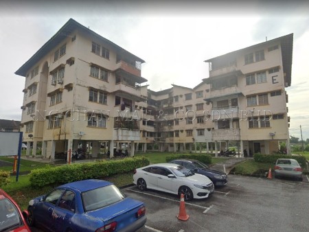 Flat For Auction at Taman Perling