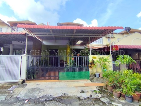 Terrace House For Auction at Taman Desa Melor