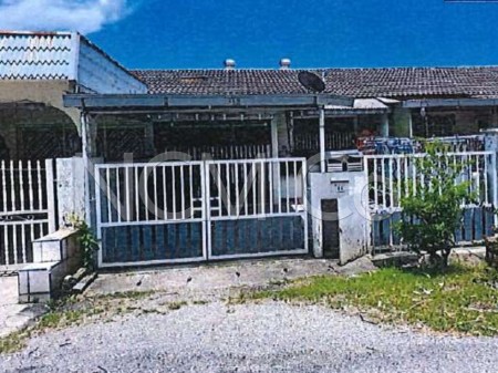 Terrace House For Auction at Taman Sentosa