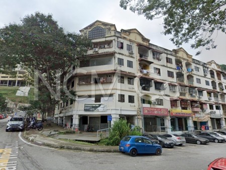 Apartment For Auction at Impiana Apartment