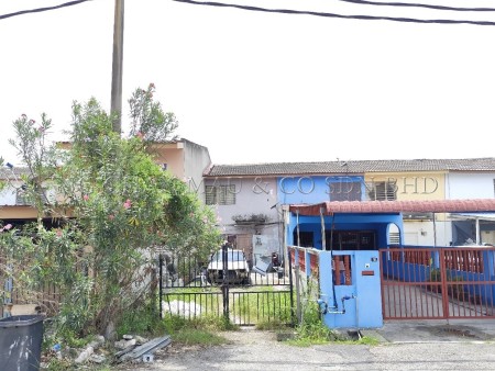 Terrace House For Auction at Taman Telaga Tujuh