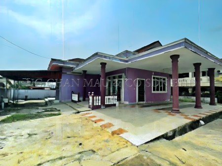Bungalow House For Auction at Kota Bharu
