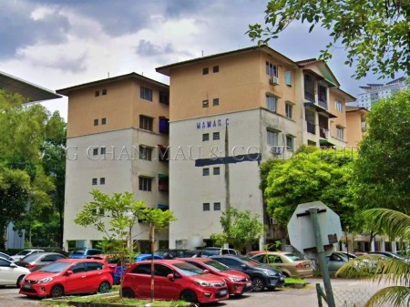 Apartment for Auction