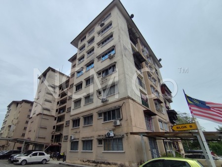 Apartment For Auction at Puchong Permata 1