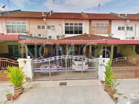 Terrace House For Auction at Taman Damai