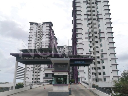 Apartment For Auction at The Heights Residence