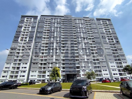 Apartment For Auction at Melodi Perdana