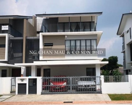 Semi D For Auction at Laman Sutera