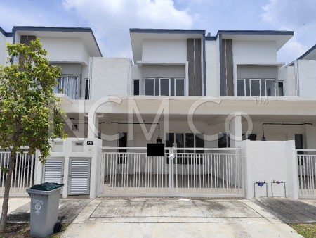 Terrace House For Auction at Bayu Sutera