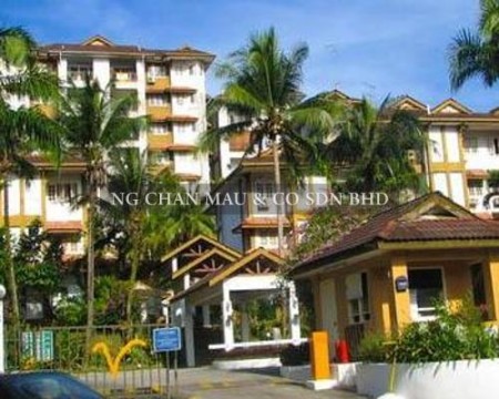 Condo For Auction at Villaria