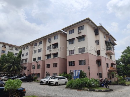 Apartment For Auction at Taman Sutera