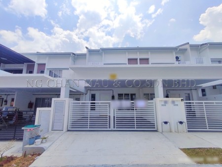 Terrace House For Auction at Tiara Sendayan