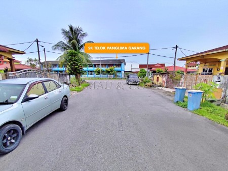Terrace House for Auction
