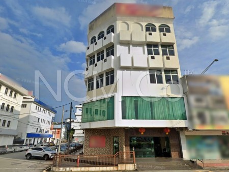 Shop Office For Auction at Taiping
