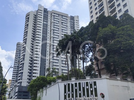 Condo for Auction
