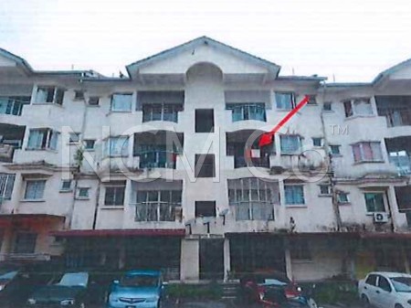 Apartment for Auction
