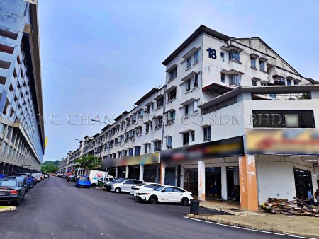 Apartment for Auction