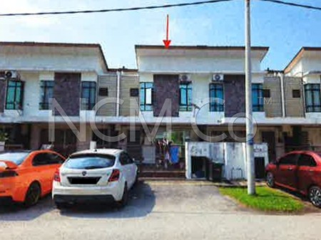 Terrace House For Auction at Saujana KLIA