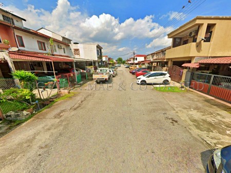 Terrace House for Auction