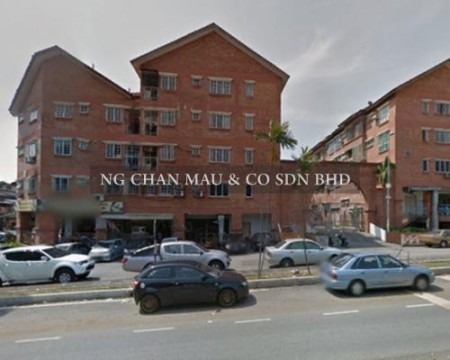 Apartment for Auction