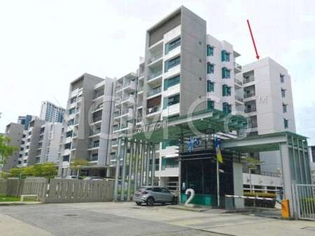 Condo for Auction