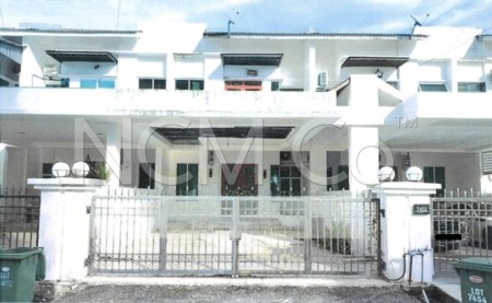 Terrace House For Auction at Miri