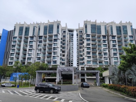 Apartment For Auction at Impiana @ East Ledang