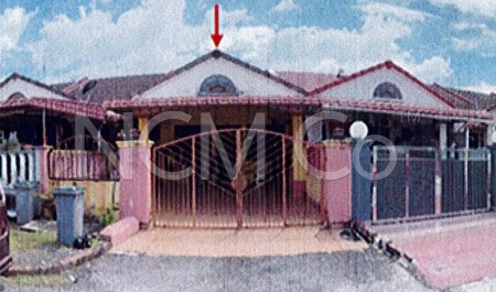 Terrace House For Auction at Taman Perling