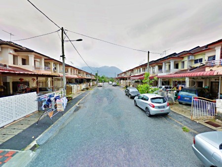 Terrace House for Auction