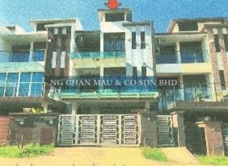 Terrace House for Auction