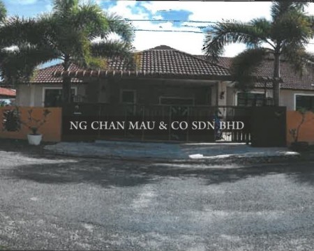 Bungalow House For Auction at Kota Bharu