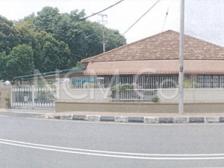 Bungalow House For Auction at Kampung Durian Daun