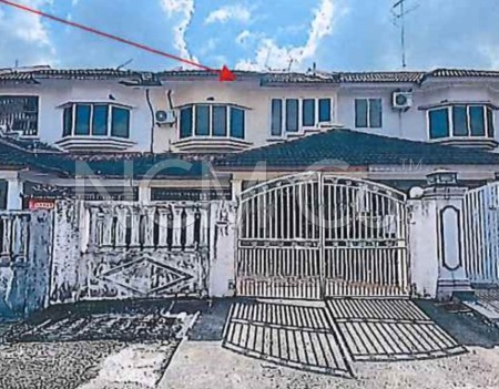 Terrace House For Auction at Kota Tinggi
