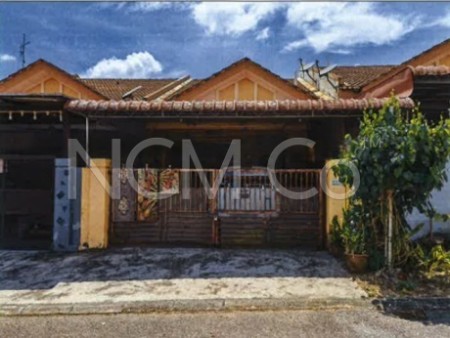 Terrace House For Auction at Bandar Putra