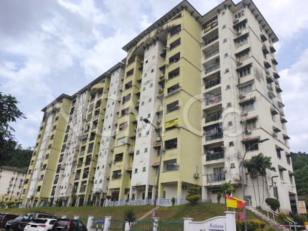 Condo For Auction at Mutiara Condominium