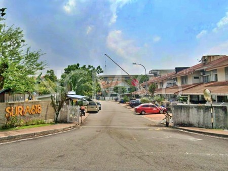 Terrace House For Auction at Suria 618