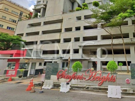 Apartment for Auction